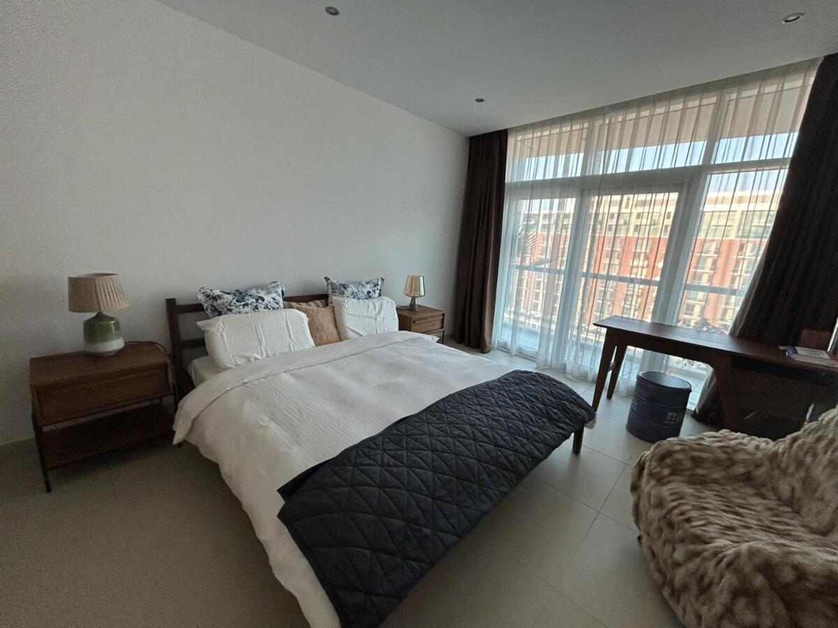 Apartment 2br With Breathtaking Sea View Yas Proximity *