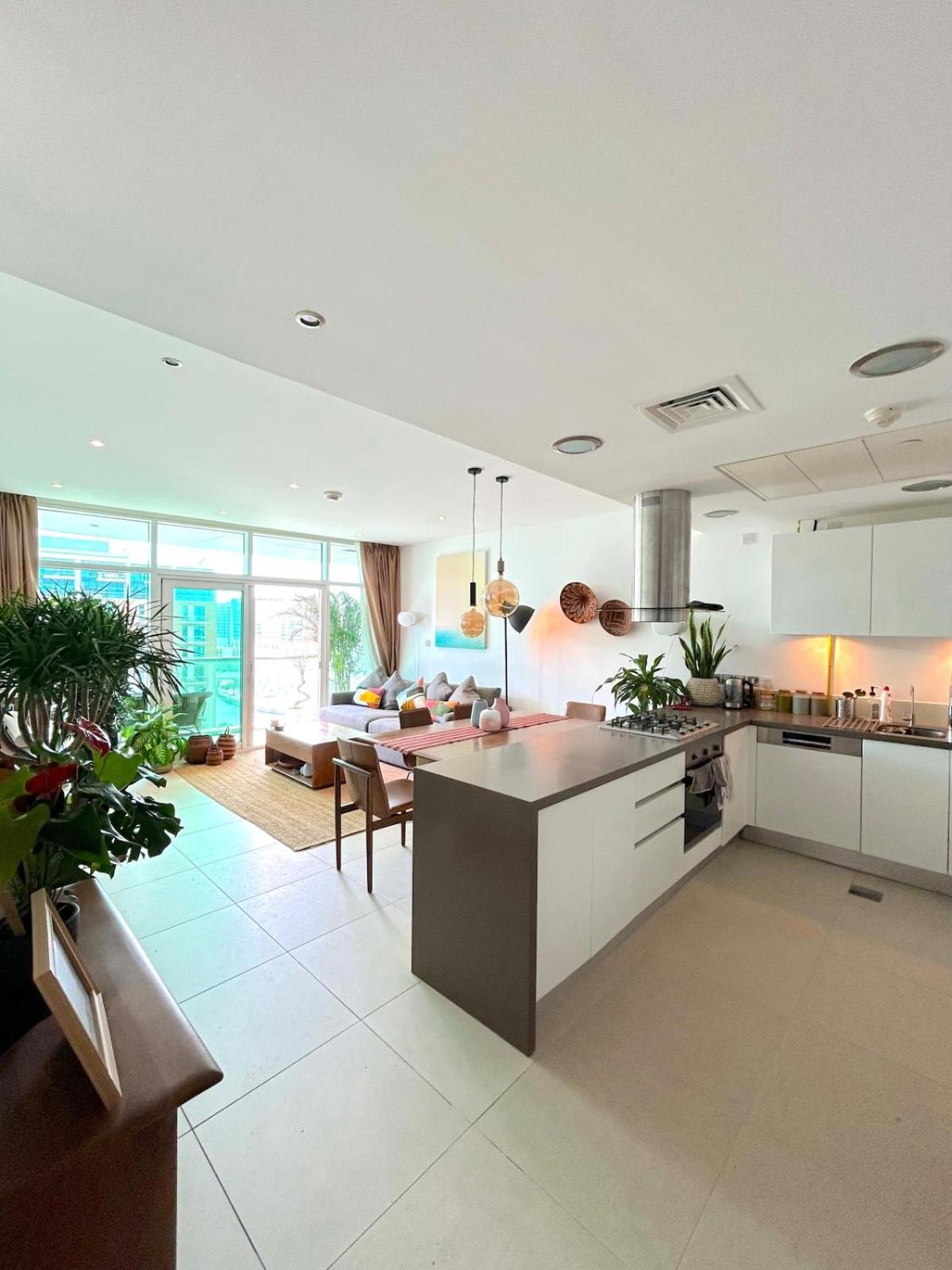 2br With Breathtaking Sea View Yas Proximity Abu Dhabi