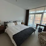 2Br With Breathtaking Sea View Yas Proximity