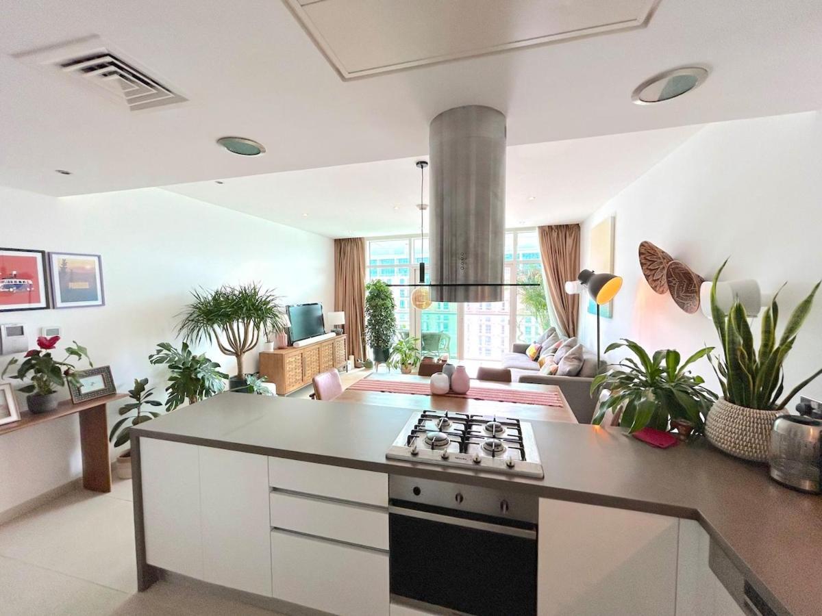 Apartamento 2br With Breathtaking Sea View Yas Proximity *