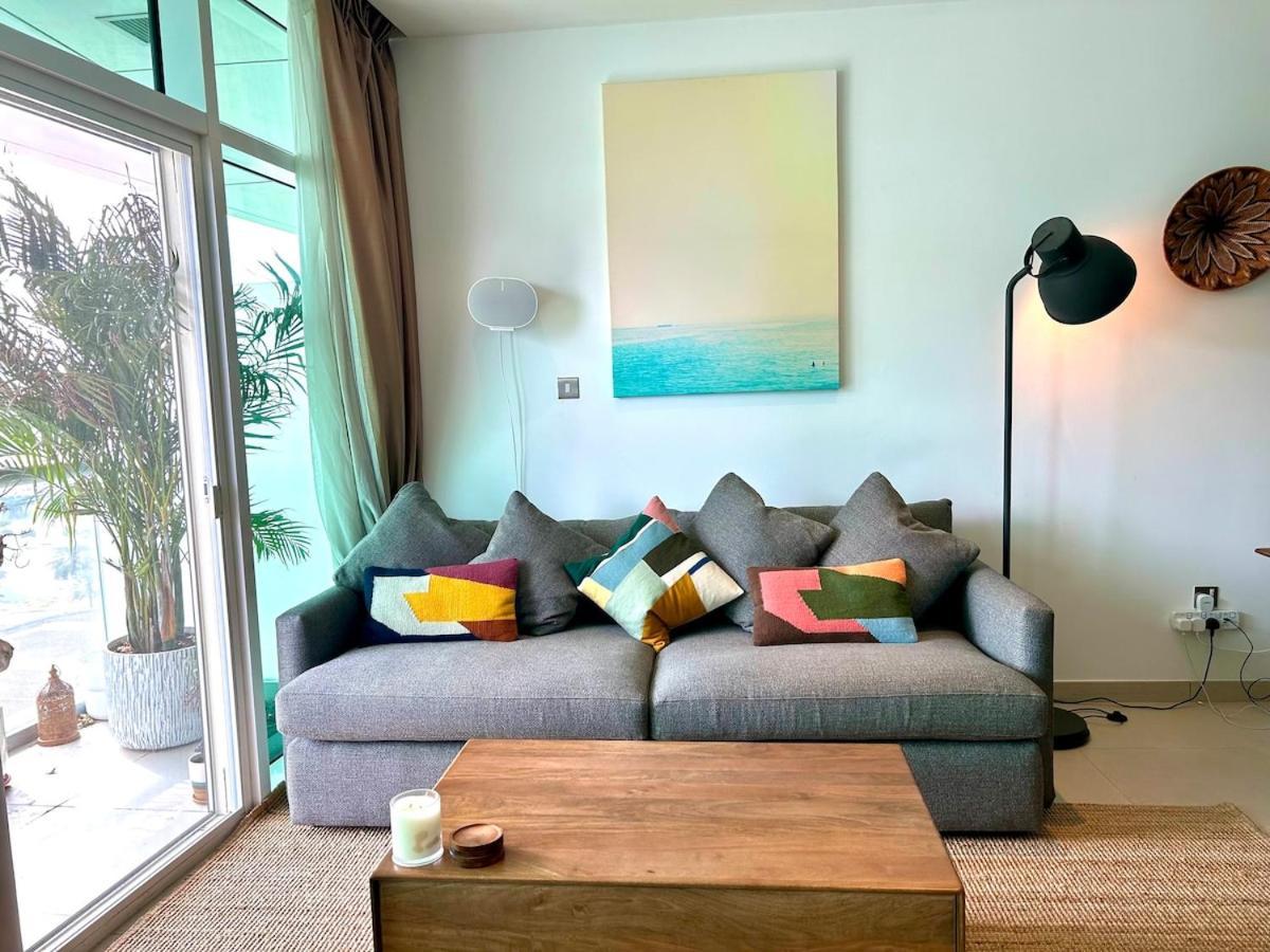 2br With Breathtaking Sea View Yas Proximity * Abu Dhabi